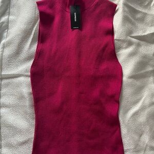Express Women’s Fuchsia Sleeveless Knit Top